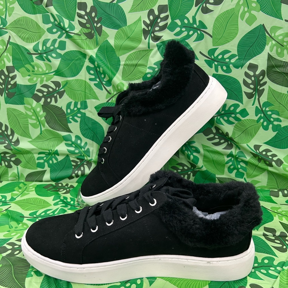 G by Giuliana Faux Fur-Trimmed Lace-Up Chunky Sneaker Black - 10 Wide